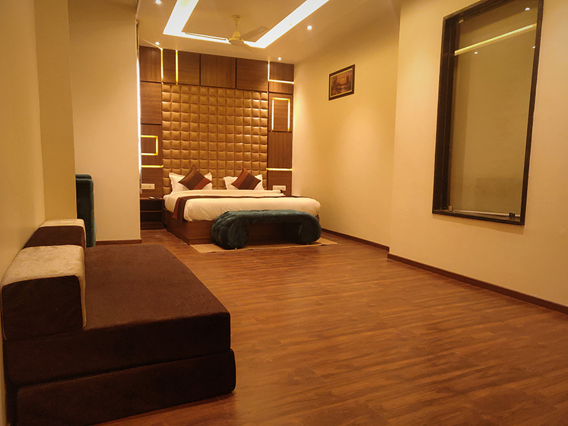 Executive Suite